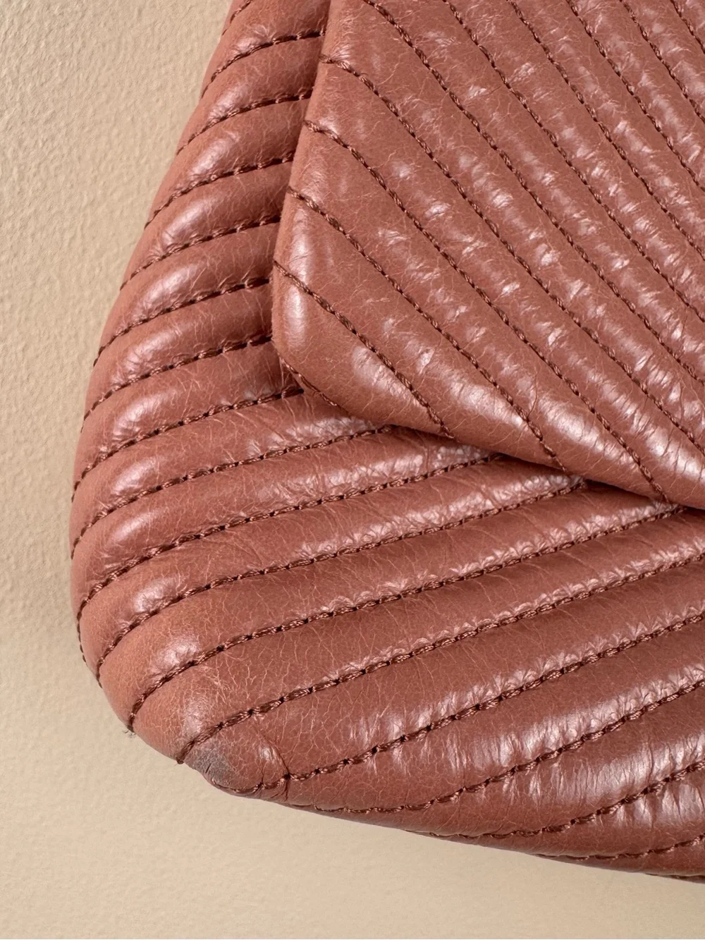 Tory Burch Kira Chevron Convertible Shoulder Bag Pink Leather with Dust Bag